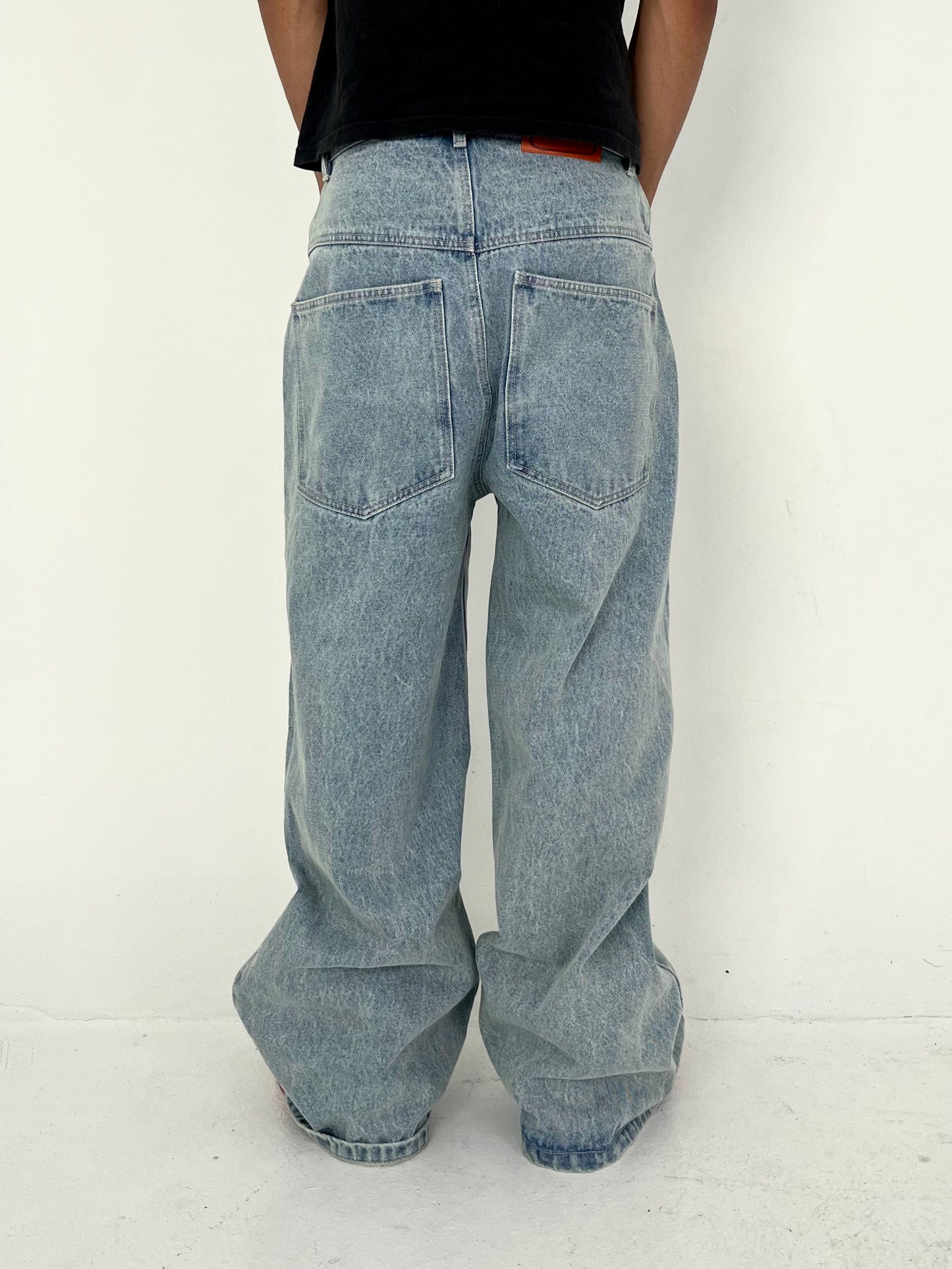 Burnout Jean, lightwash