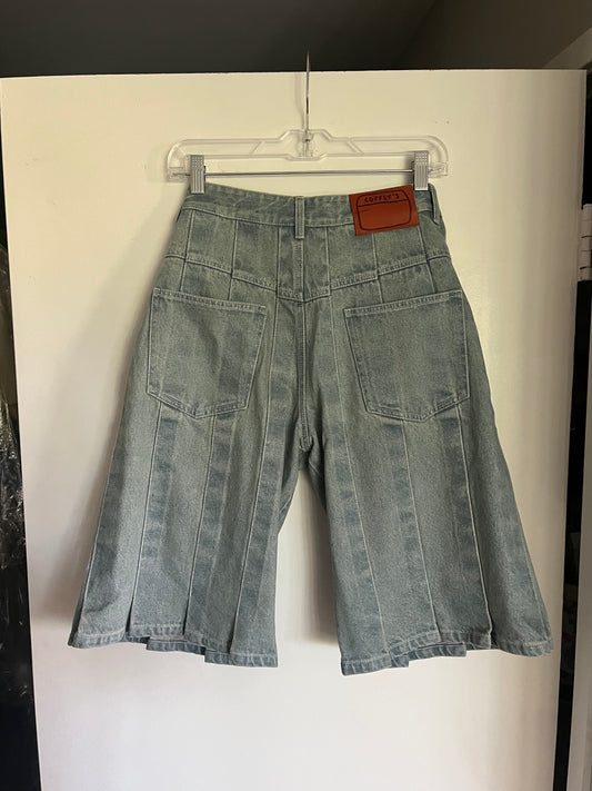 Skirt jorts, lightwash