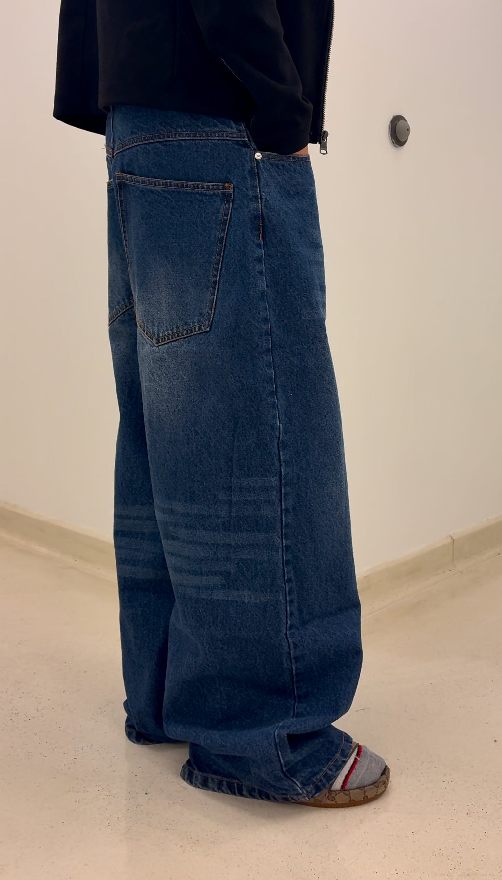 Burnout Jean, washed blue